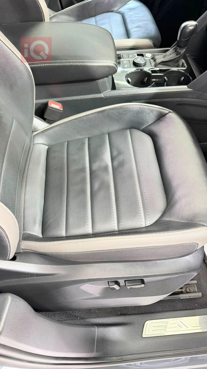 Volkswagen Atlas Cross Sport